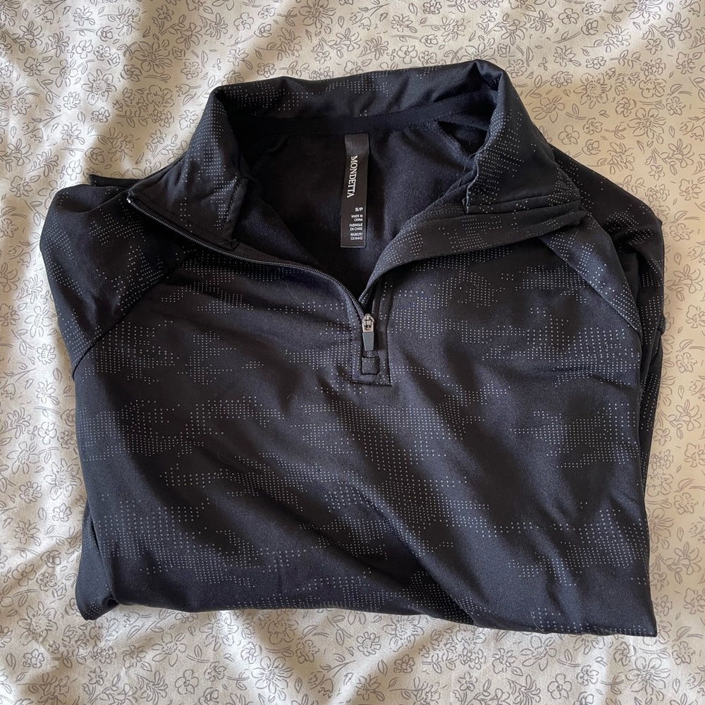 Black digital Camo half zip